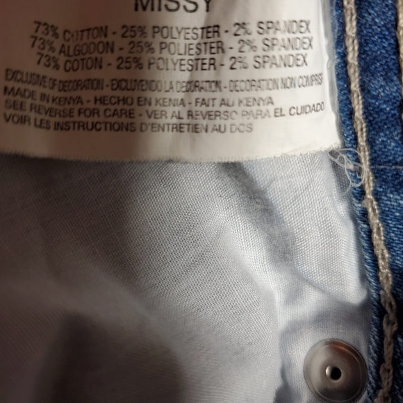 Gloria Vanderbilt size 10 light wash blue jeans - Picture 3 of 3